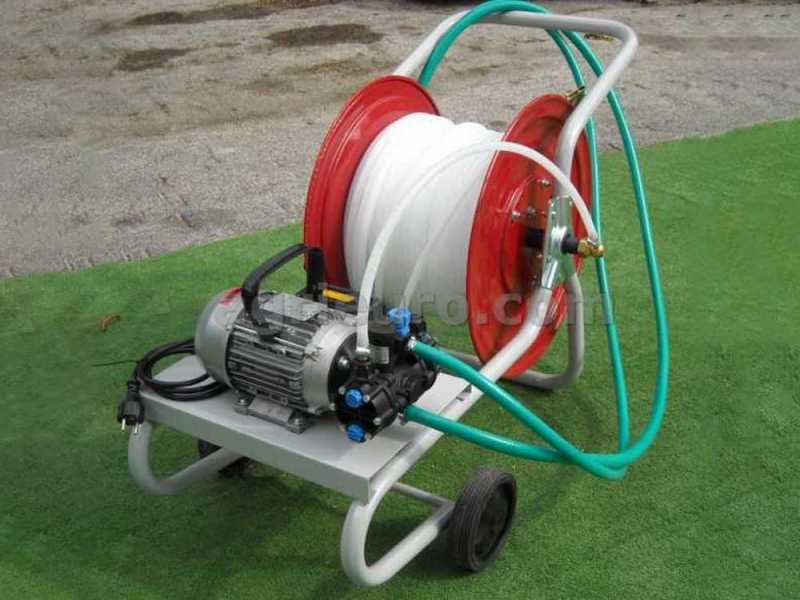 Elektrische Membranpumpe mit Wagen Comet MC 18 &ndash; Einphasenmotor