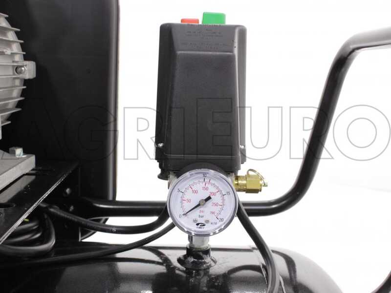 Nuair NB/5,5CT/270 - Kompressor mit Riemenantrieb 400V  - Motor 5.5PS - 270 Lt