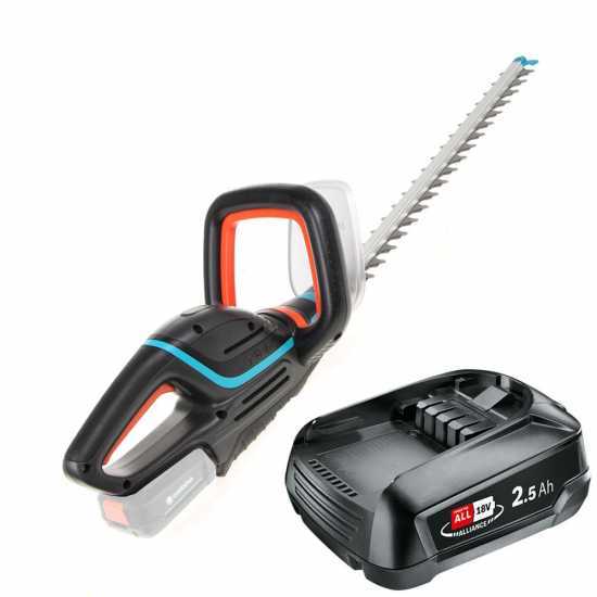 Gardena ComfortCut P4A 60/18V - Heckenschere mit Lithium-Akku 18V/2.5Ah - Schwert 60 cm